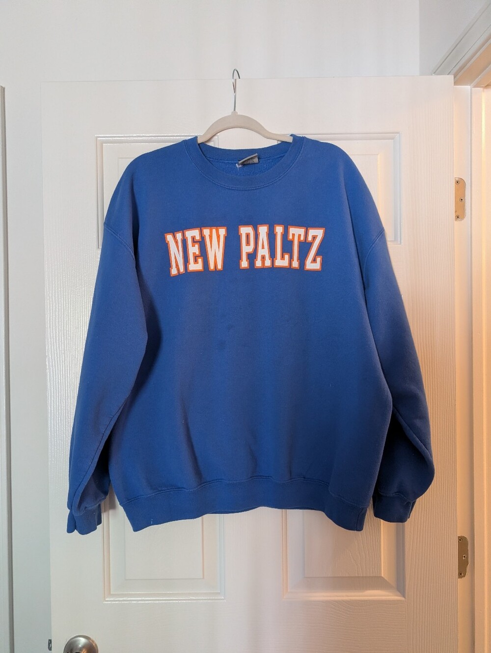 Vintage SUNY New Paltz Blue Crewneck Sweatshirt - Collegiate Style.